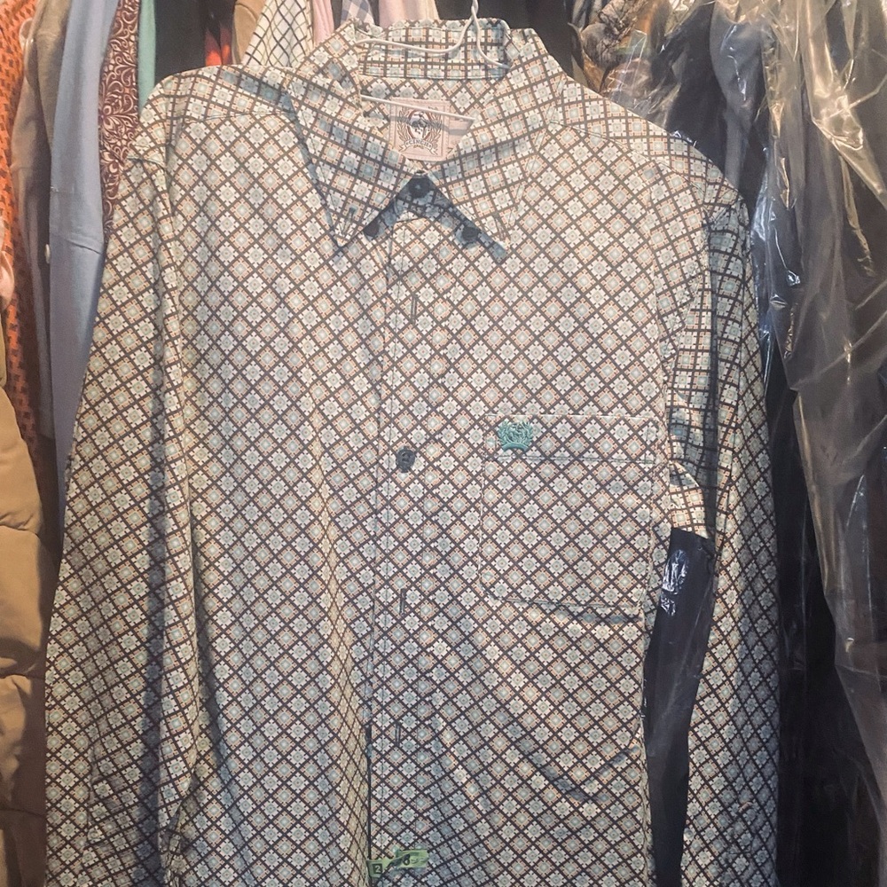Boys size 10(medium) long sleeve, Cinch & Panhandle Slim